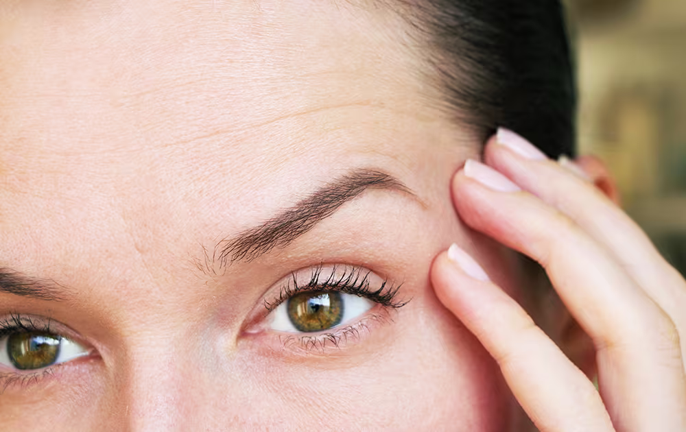Dr. Hojjat is an expert in cosmetic surgery, specializing in upper and lower eyelid surgery
